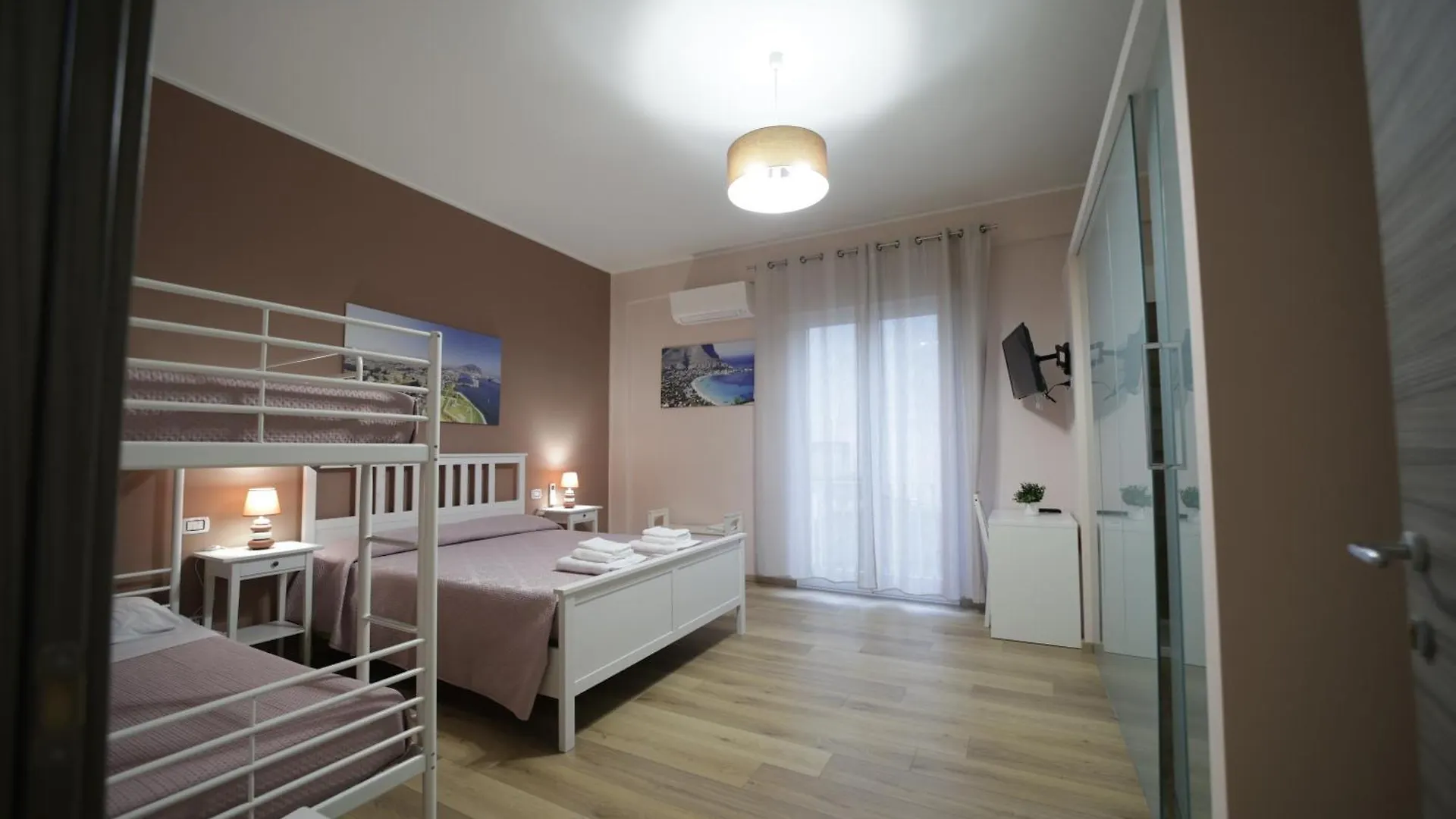 Casa Di Paola Hotel Palermo 0*,  Italy