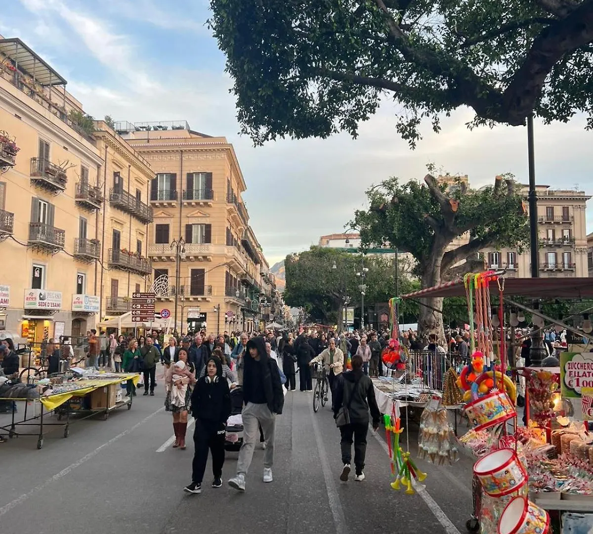 Guest house Casa Di Paola Hotel Palermo Italy